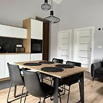 Zdrojowe - Apartamentowe W Centrum Miasta - Parking Polanica-Zdrój